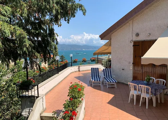 Mal Portovenere Apartment